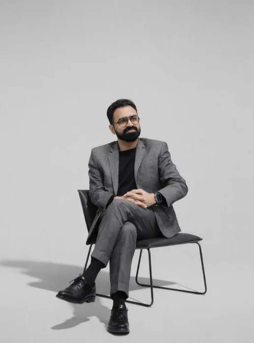 Ashmo — founder, brand builder